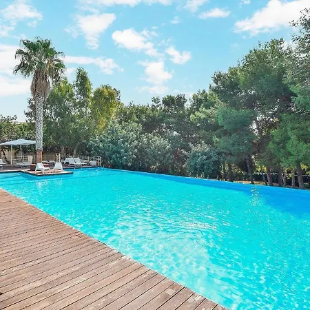 2 Bedroom In * Marina di Ragusa